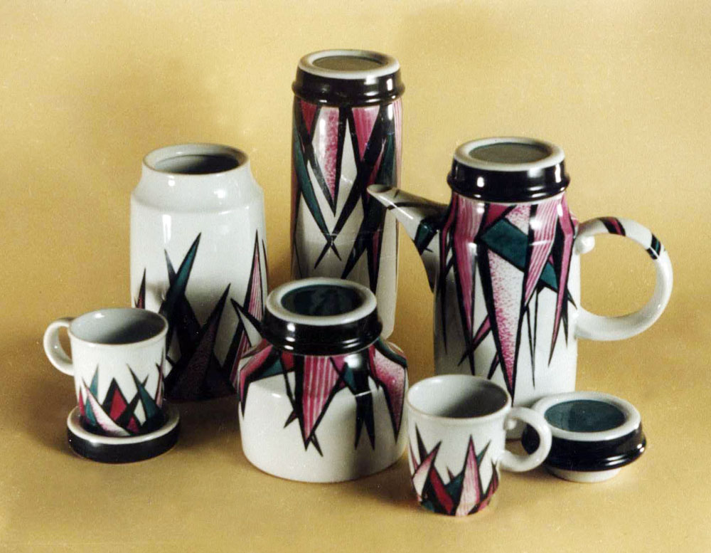 Кавовий набір «Cпелеолог». 1999. Порцеляна, надполивний розпис